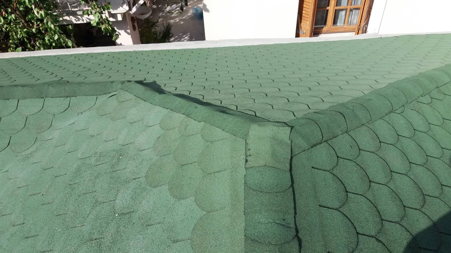 Ασφαλτικά κεραμίδια